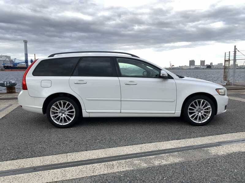V50