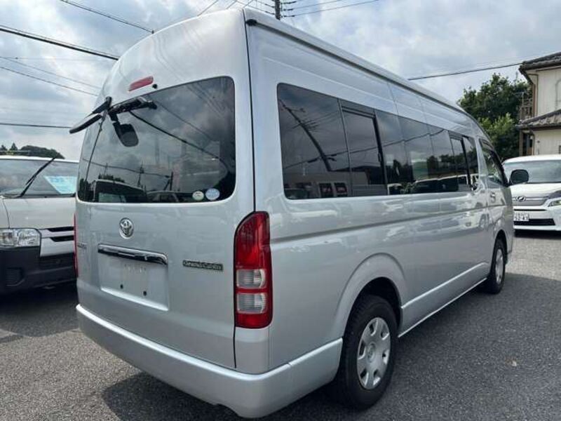 HIACE