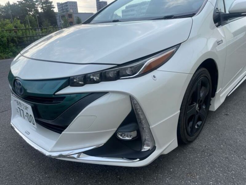 PRIUS PHV