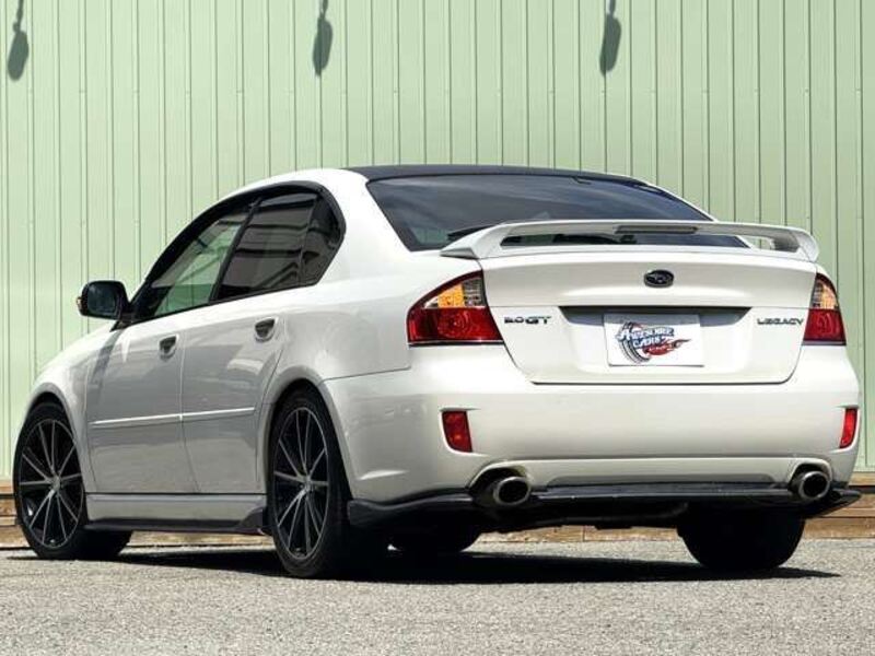 LEGACY B4
