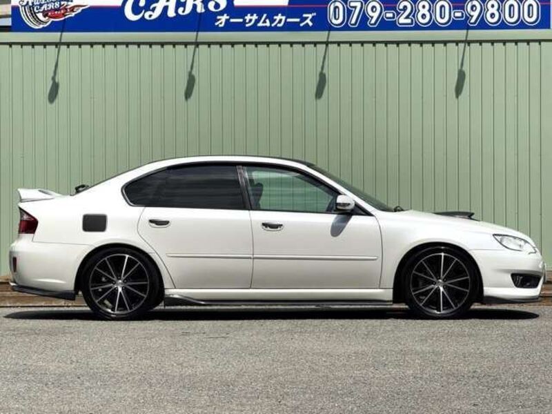 LEGACY B4