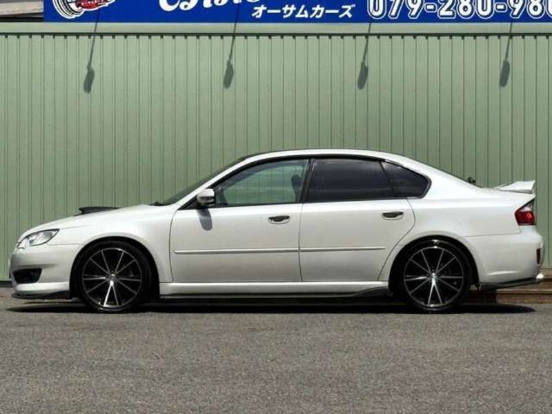 LEGACY B4