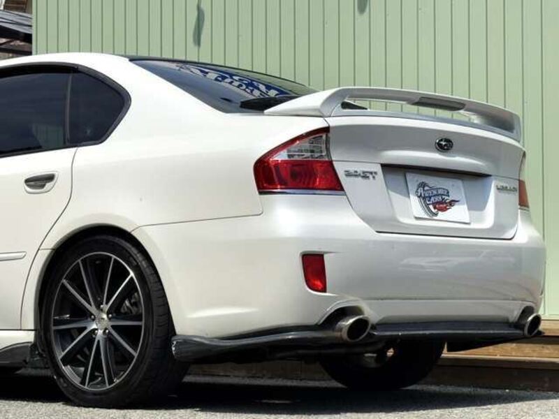 LEGACY B4
