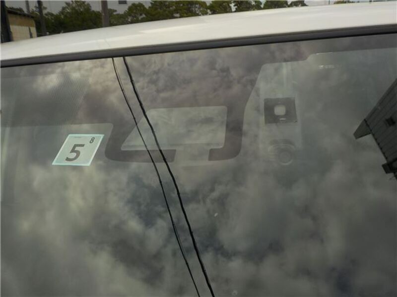 SUCCEED VAN