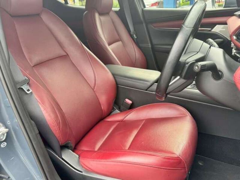 MAZDA3
