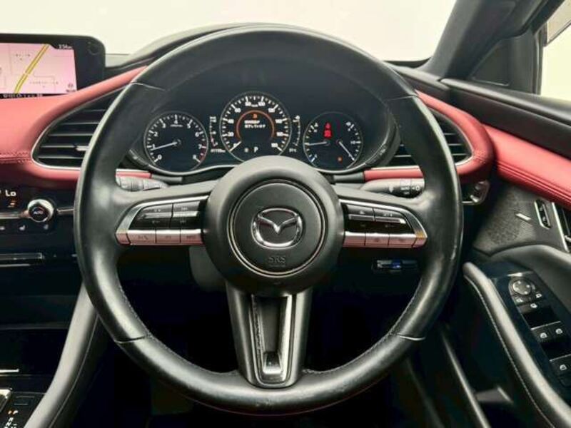 MAZDA3