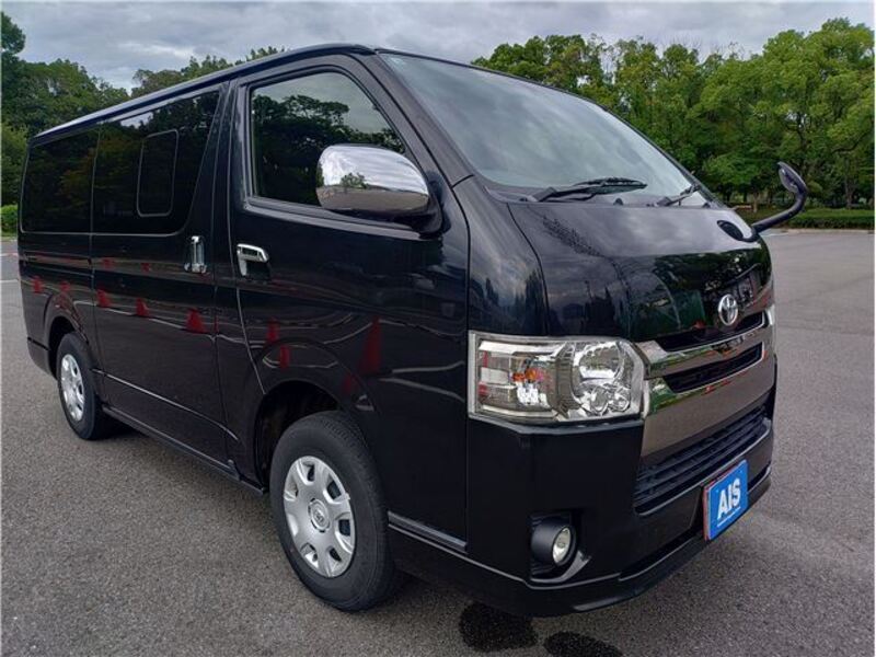 HIACE VAN