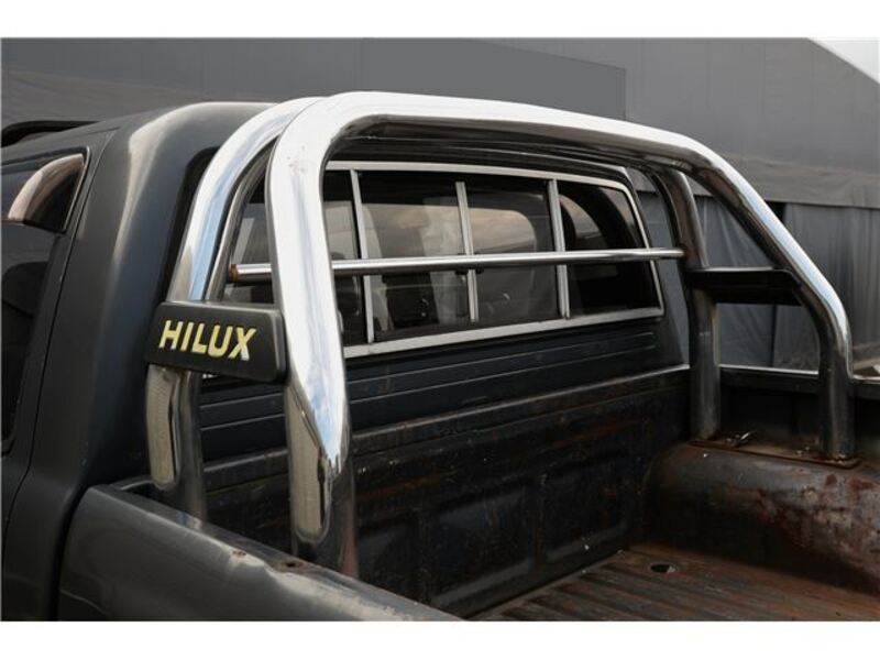 HILUX
