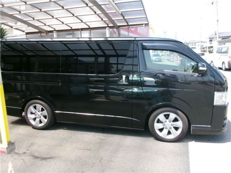 HIACE
