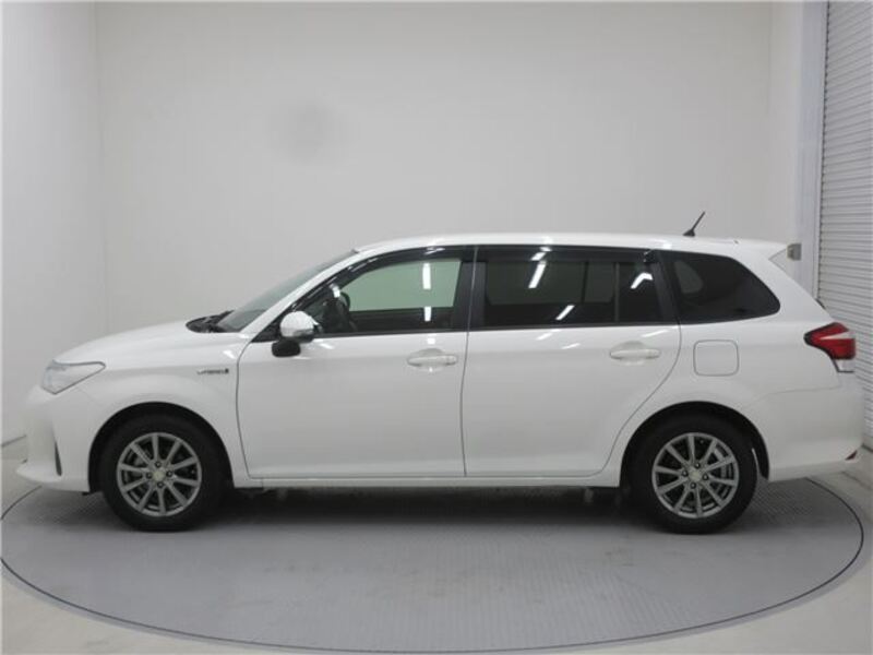 COROLLA FIELDER