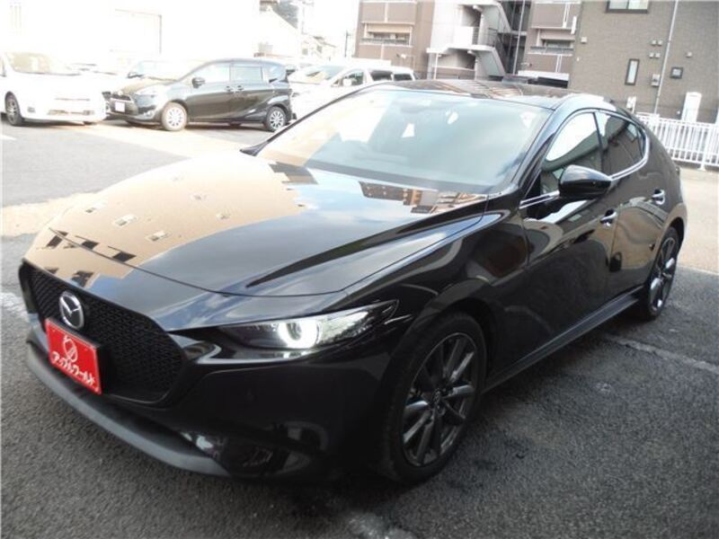 MAZDA3