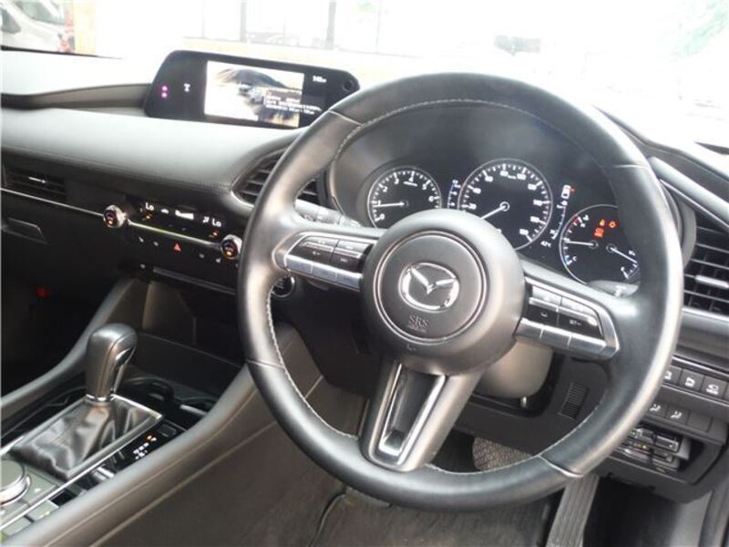 MAZDA3