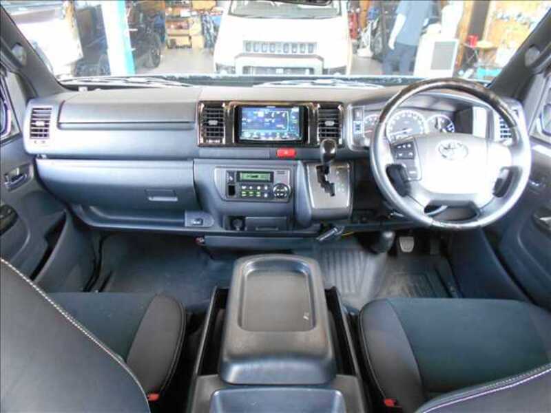 HIACE VAN-0
