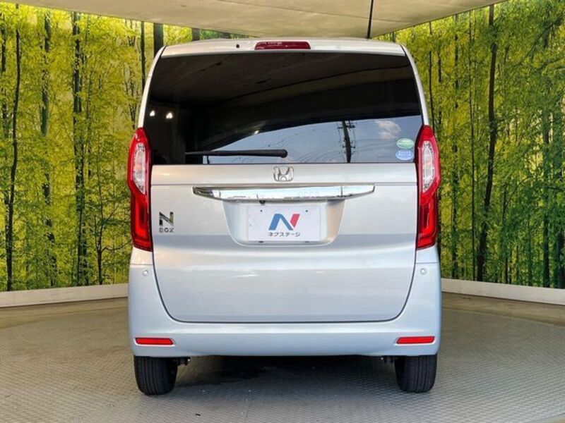 N BOX