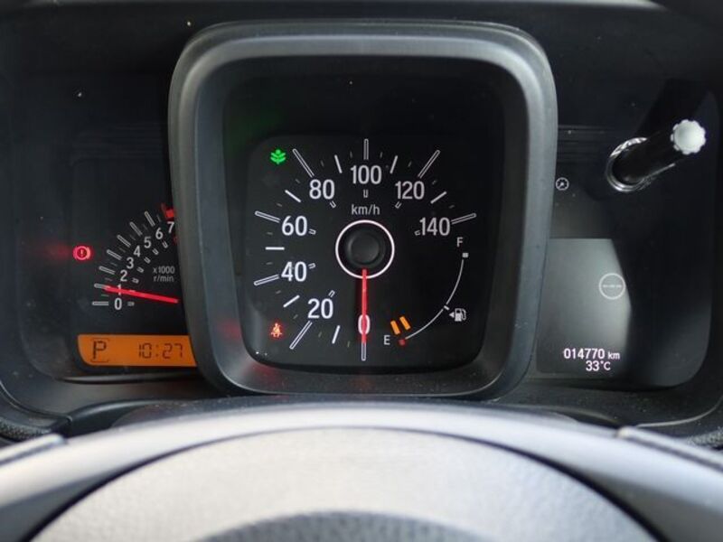 N-VAN