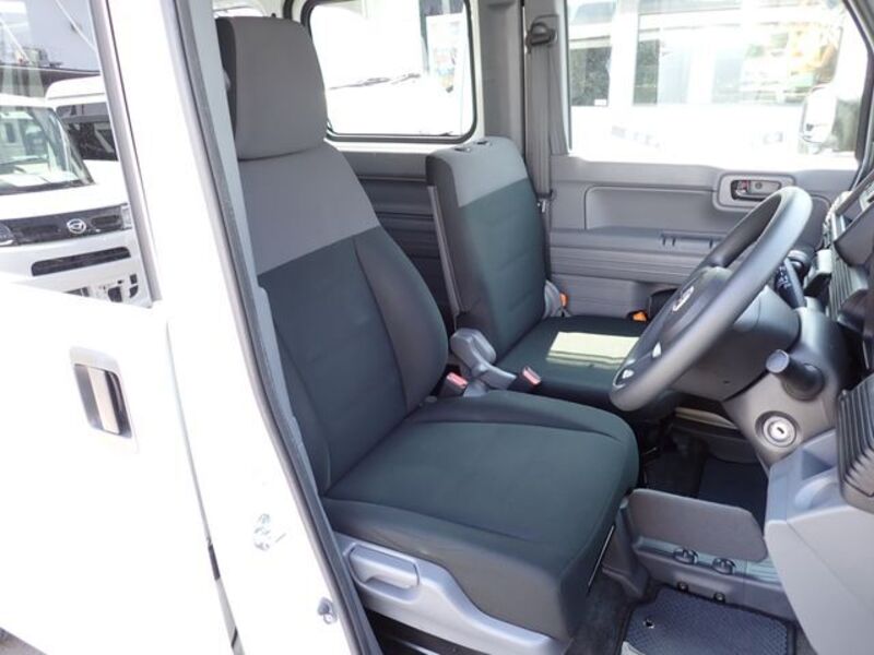 N-VAN