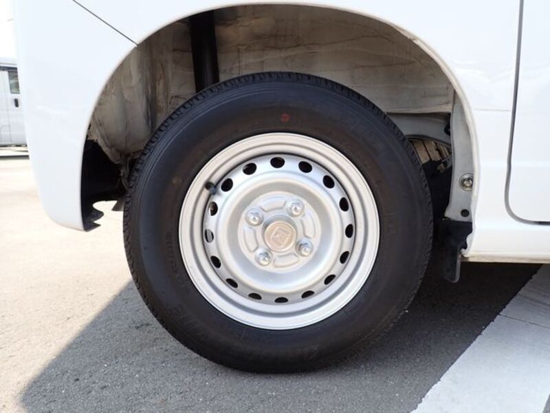N-VAN