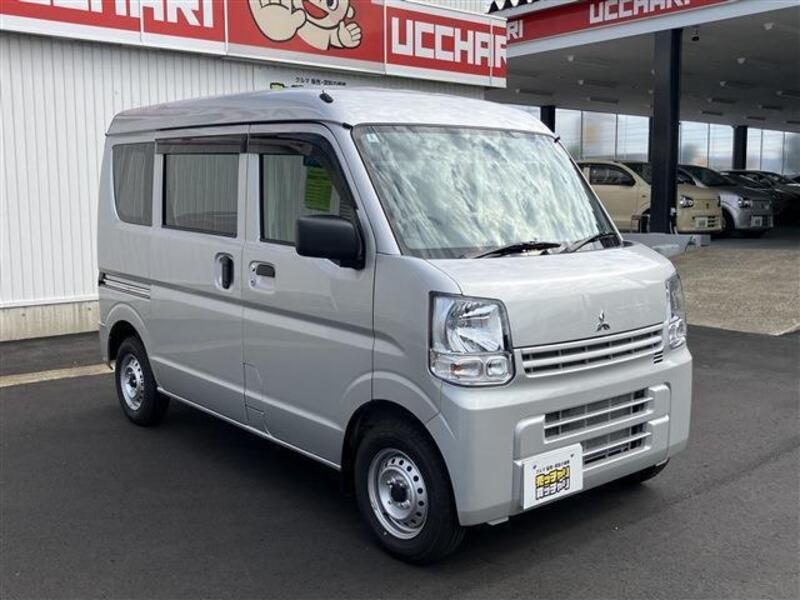MINICAB VAN