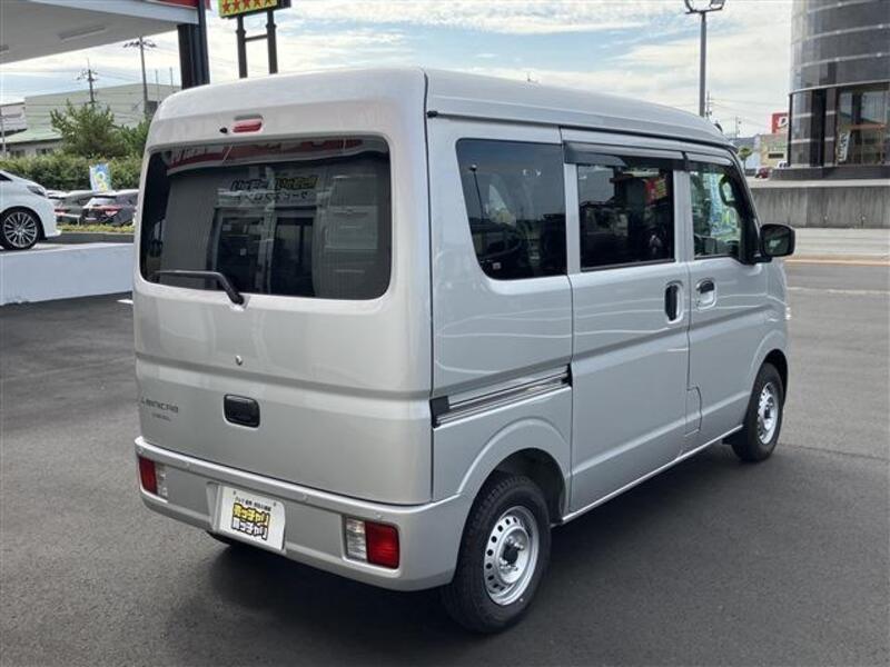 MINICAB VAN