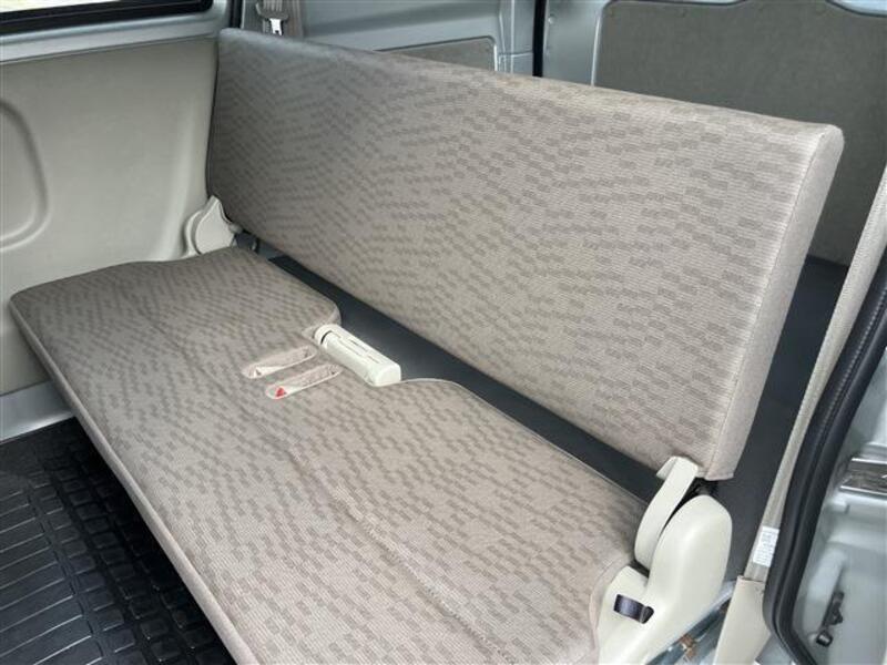 MINICAB VAN