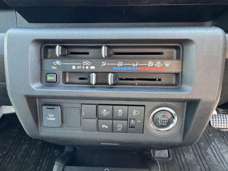 PIXIS TRUCK