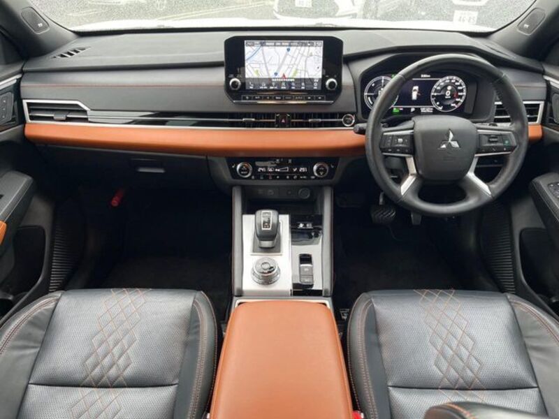 OUTLANDER PHEV