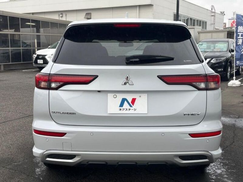 OUTLANDER PHEV