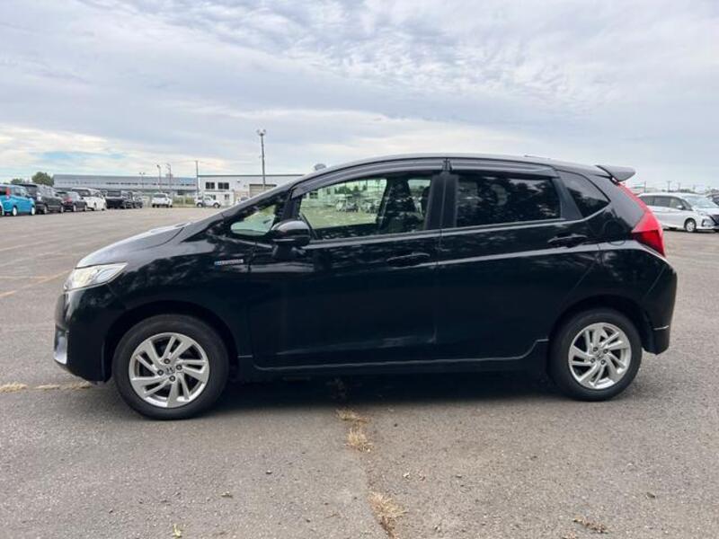 FIT HYBRID