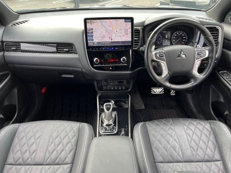 OUTLANDER PHEV