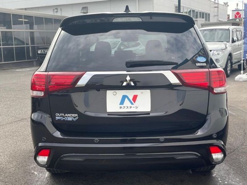 OUTLANDER PHEV