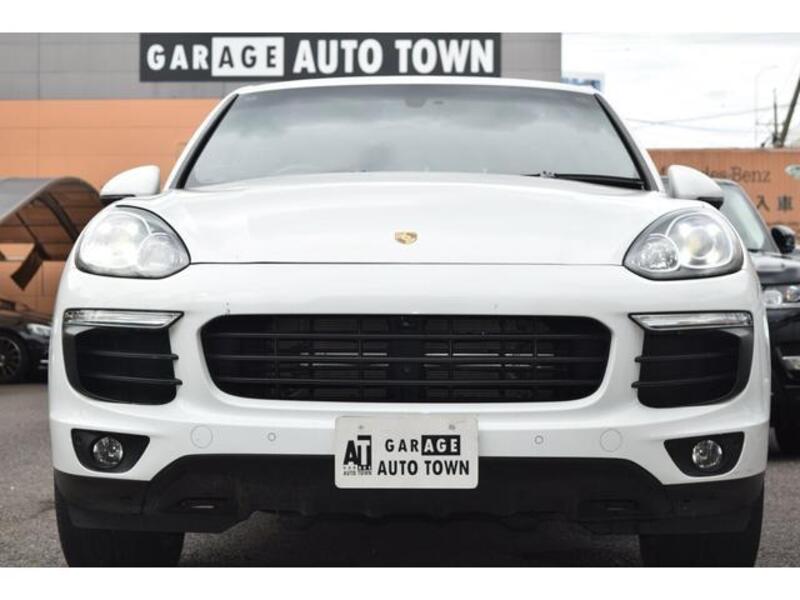 CAYENNE