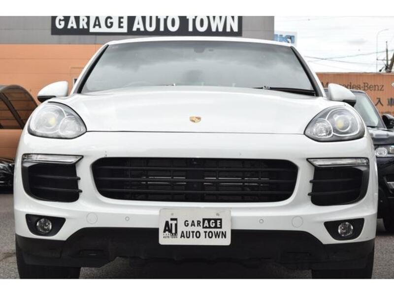 CAYENNE
