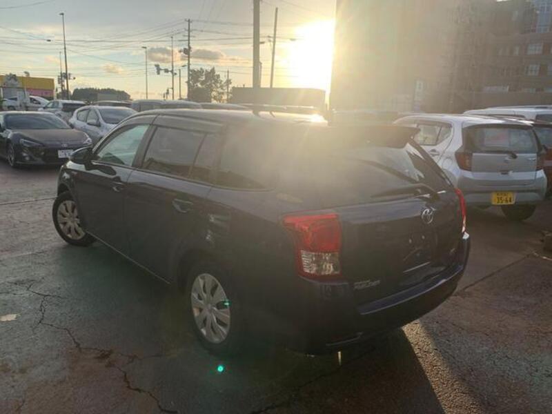 COROLLA FIELDER