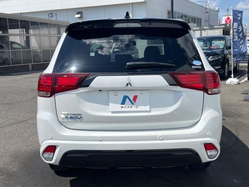 OUTLANDER PHEV