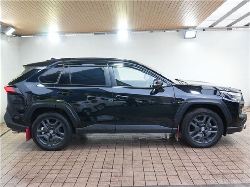 RAV4