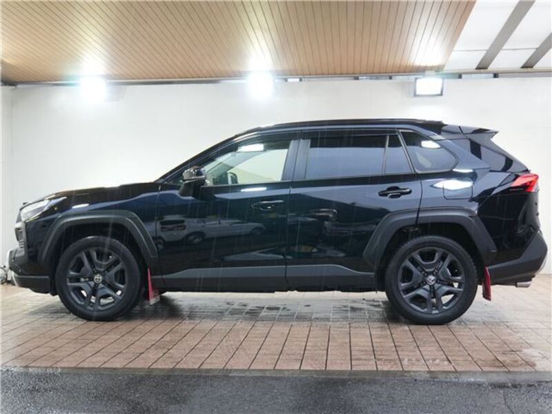 RAV4