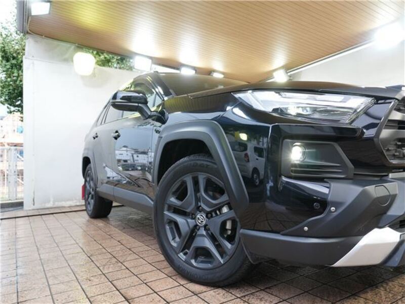 RAV4