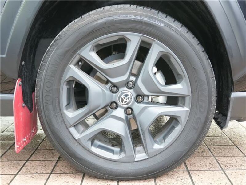 RAV4