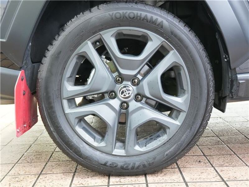 RAV4