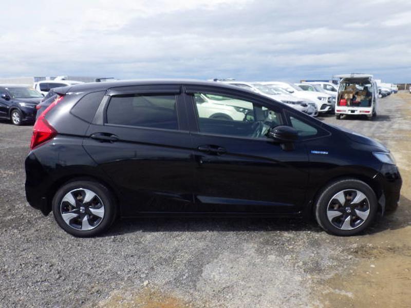 FIT HYBRID