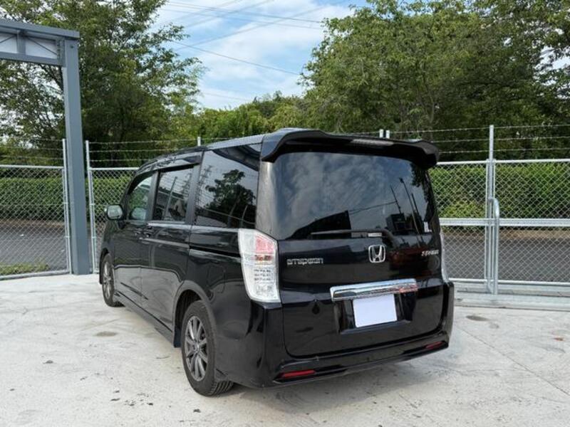 STEPWAGON SPADA