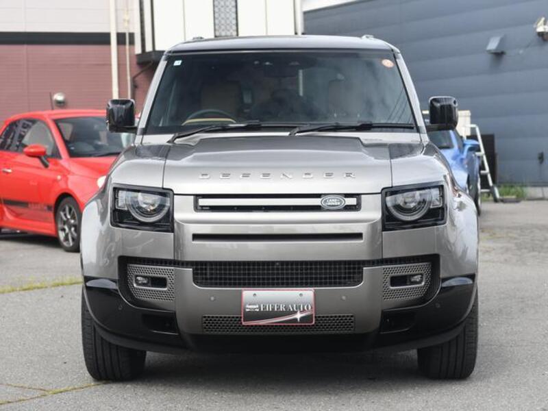 DEFENDER