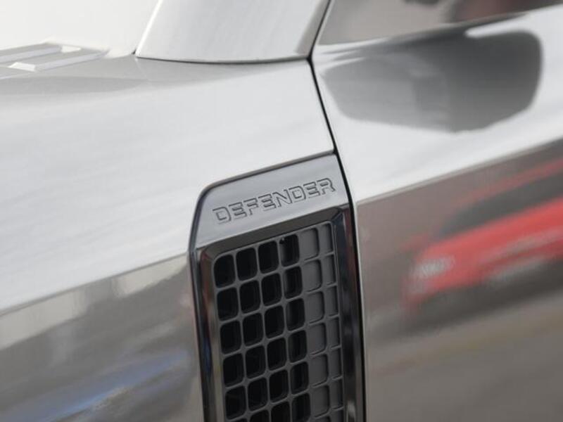 DEFENDER