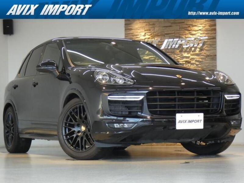 PORSCHE CAYENNE