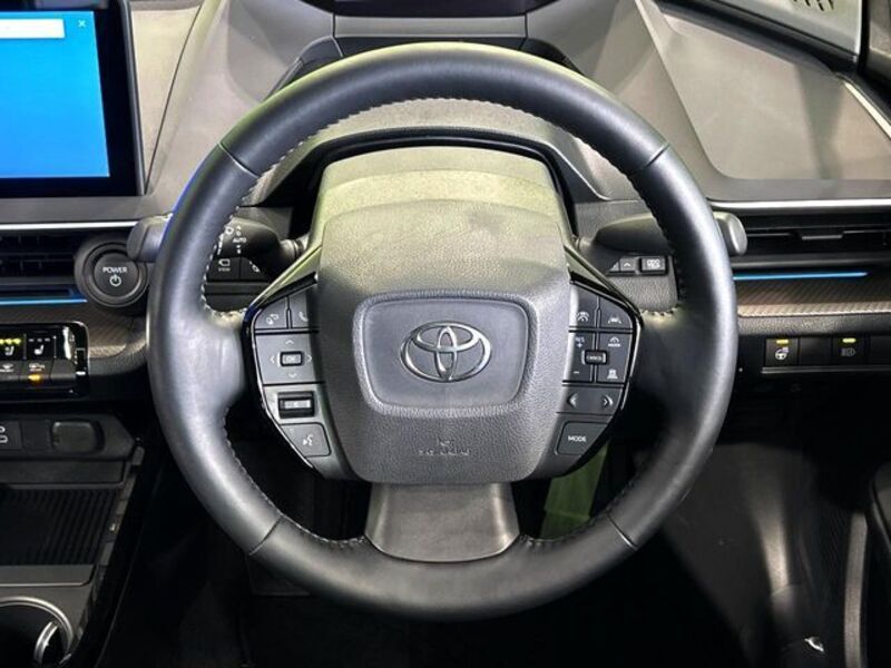 PRIUS PHV