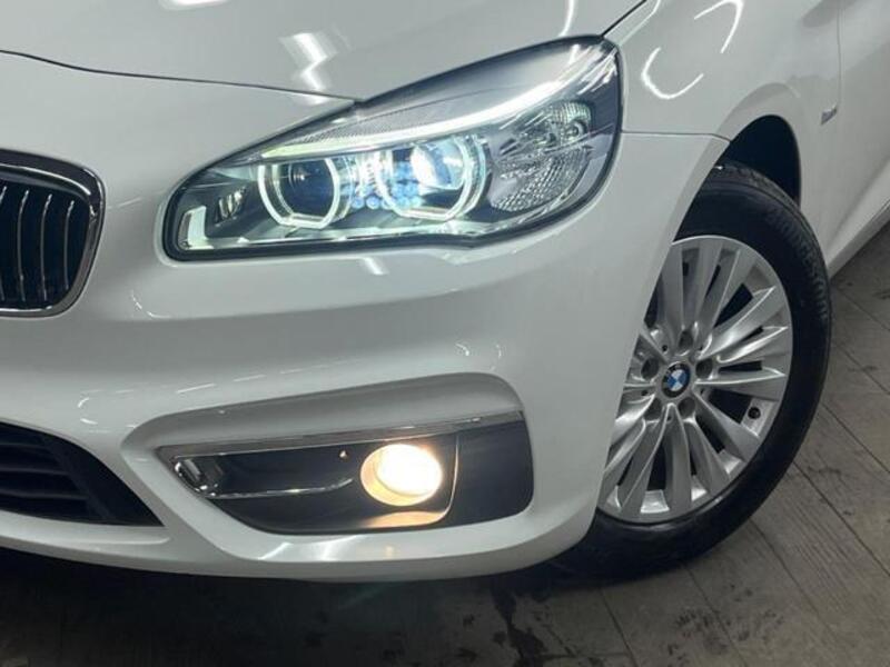 2 SERIES