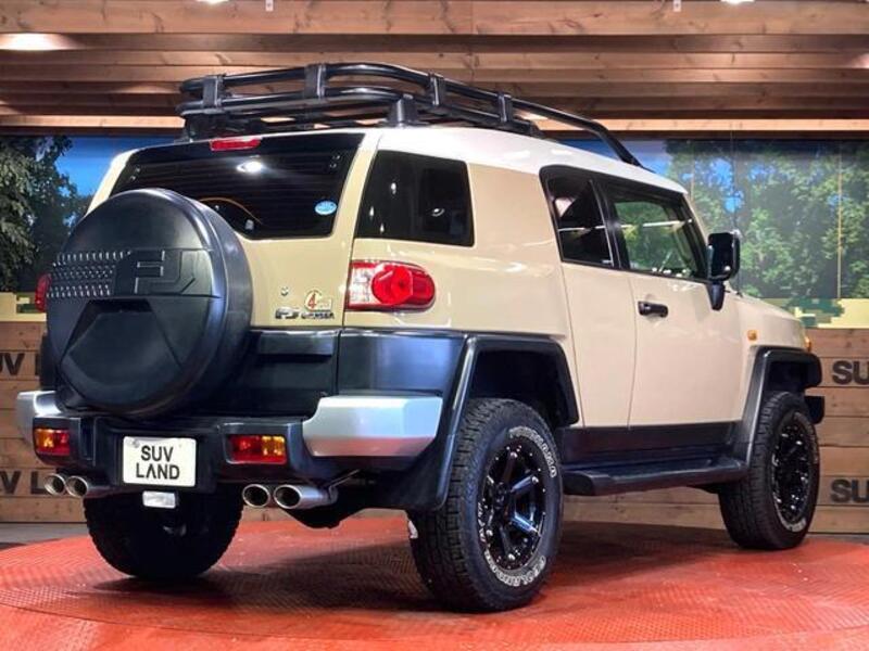 FJ CRUISER