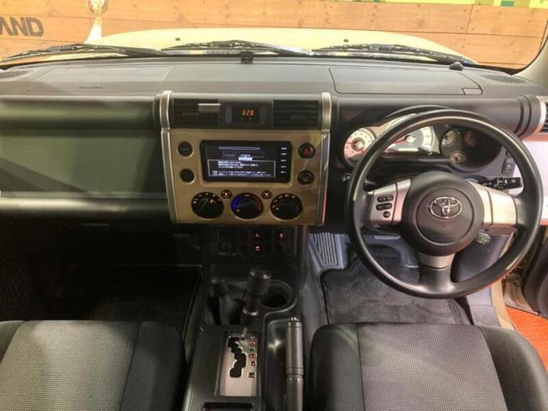 FJ CRUISER