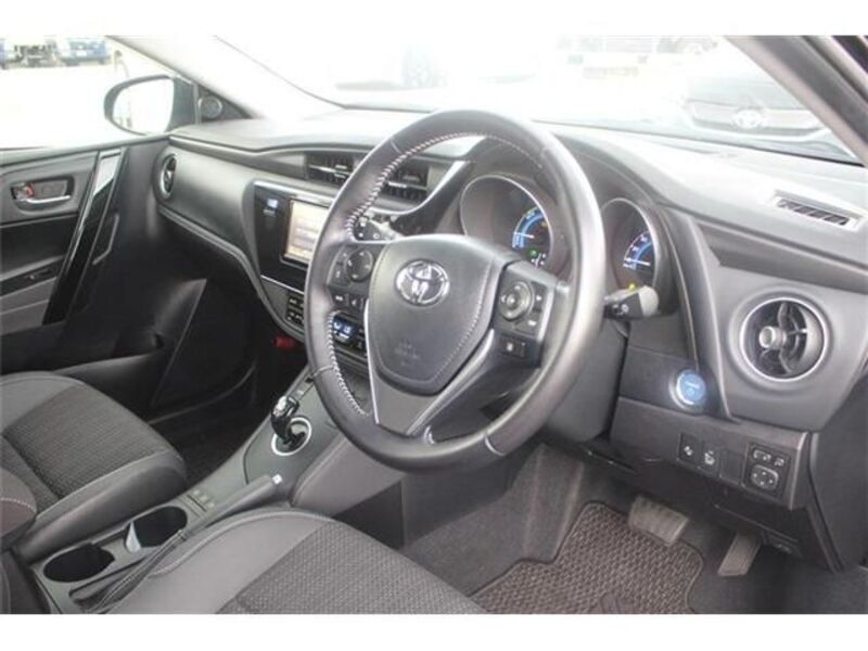 AURIS HYBRID