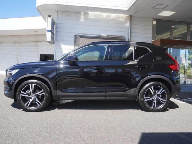 XC40